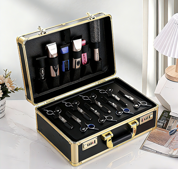 Karma Professional Portable Salon Hard Case Black with Gold Trim KC0103 - image 3