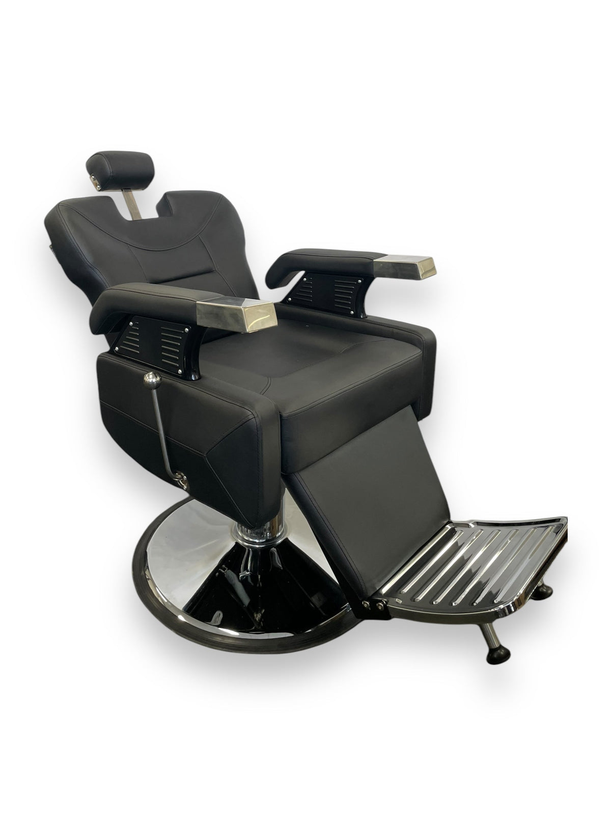 Karma Runcorn Barber Chair 04090102 - image 2